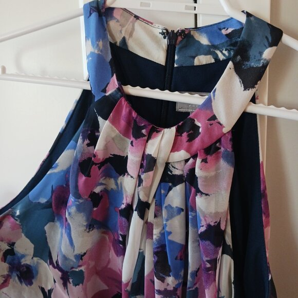 Floral Halter Neck Sleeveless Dress with neck drape - Picture 4 of 5